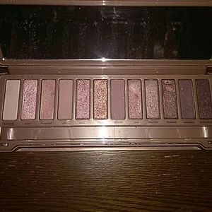 Naked 3 palette